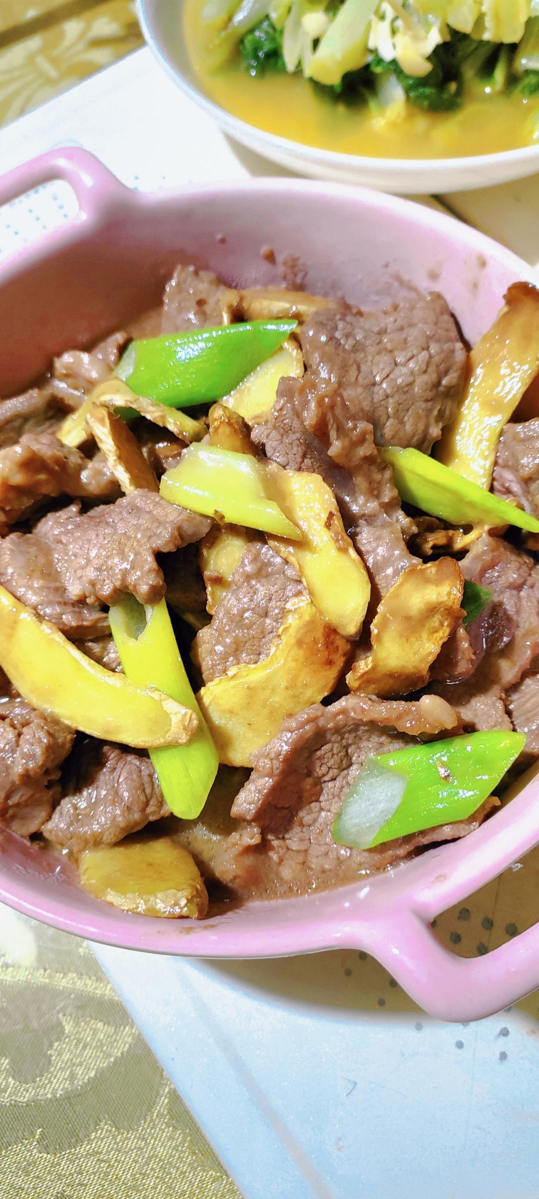 子姜炒牛肉
