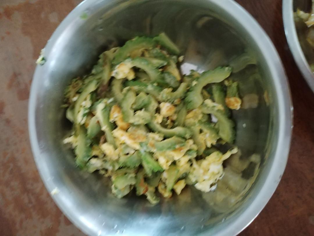 苦瓜炒蛋（清火菜）