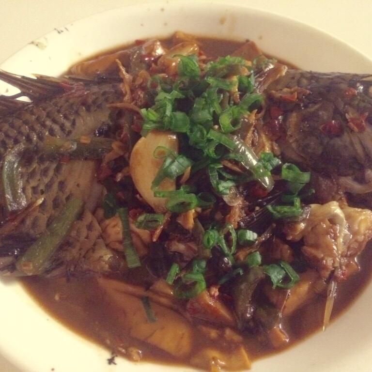 家常红烧鱼