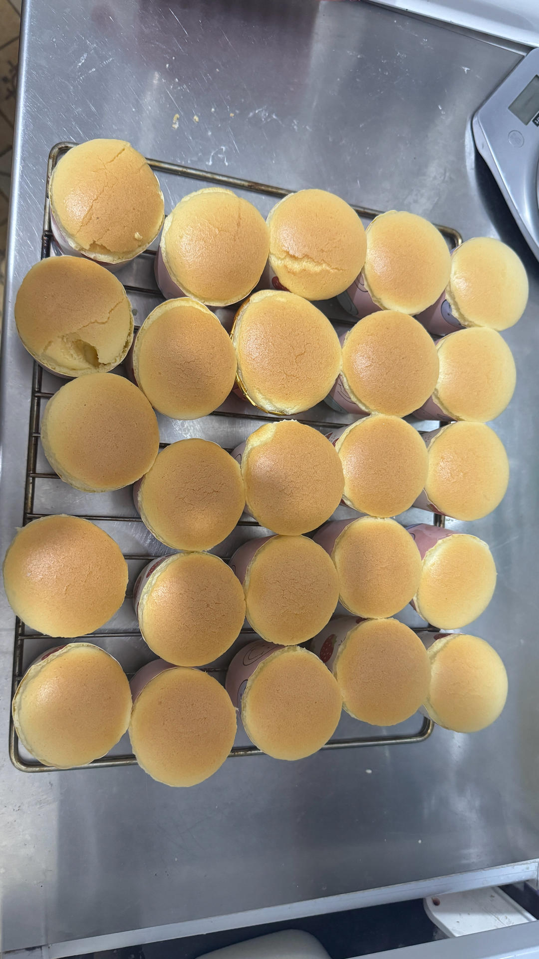 戚风小纸杯蛋糕