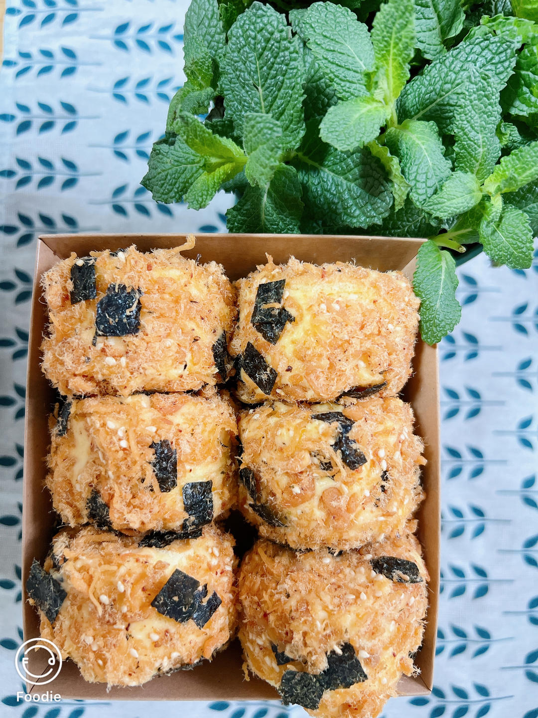 美味海苔肉松小贝