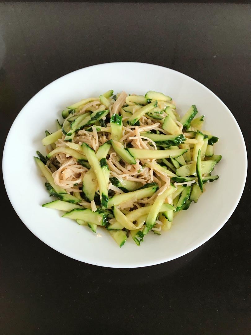 爽口金针菇拌黄瓜🥒