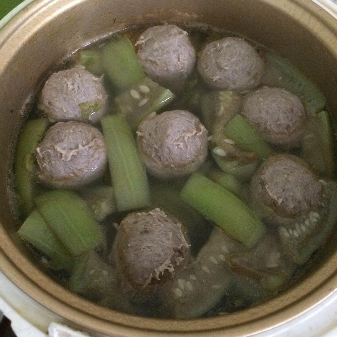 丝瓜牛筋丸汤