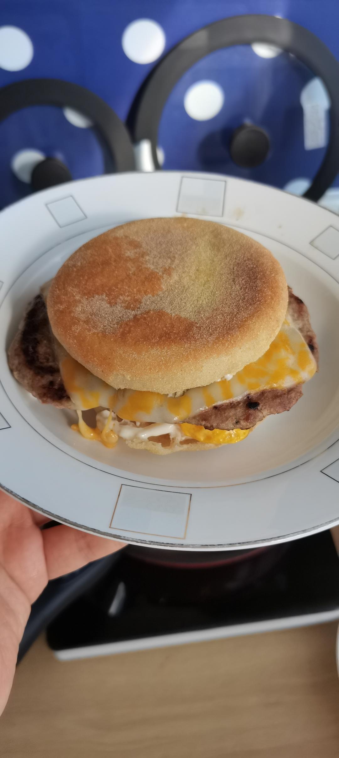 猪柳蛋麦满分 —英式玛芬胚English muffin