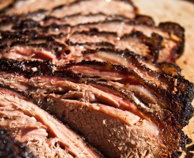 Keto Instant Pot Beef Brisket的做法