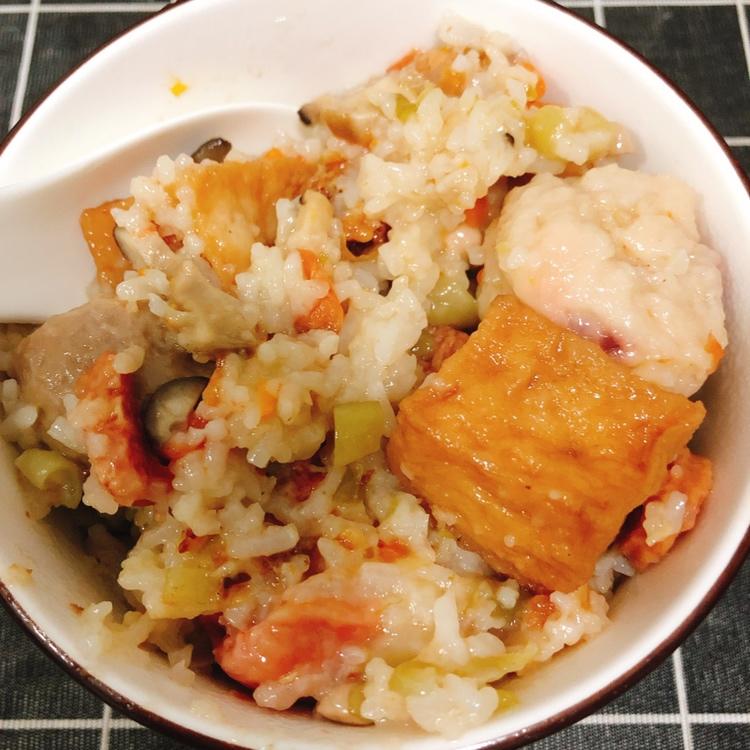 电饭锅焖饭征服了两个男人