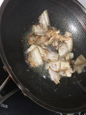 杏鲍菇回锅肉的做法 步骤5