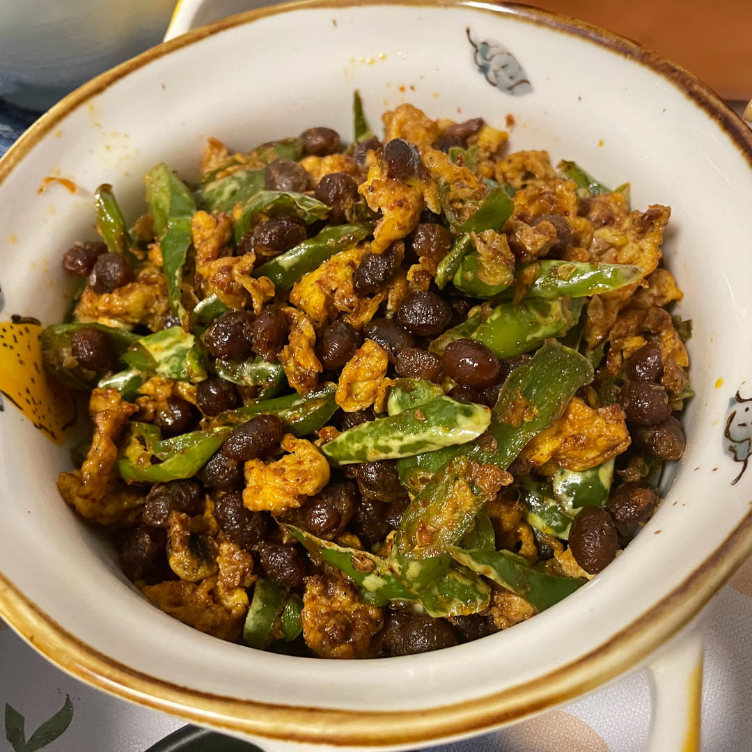 红椒荷包蛋（超下饭，简单）