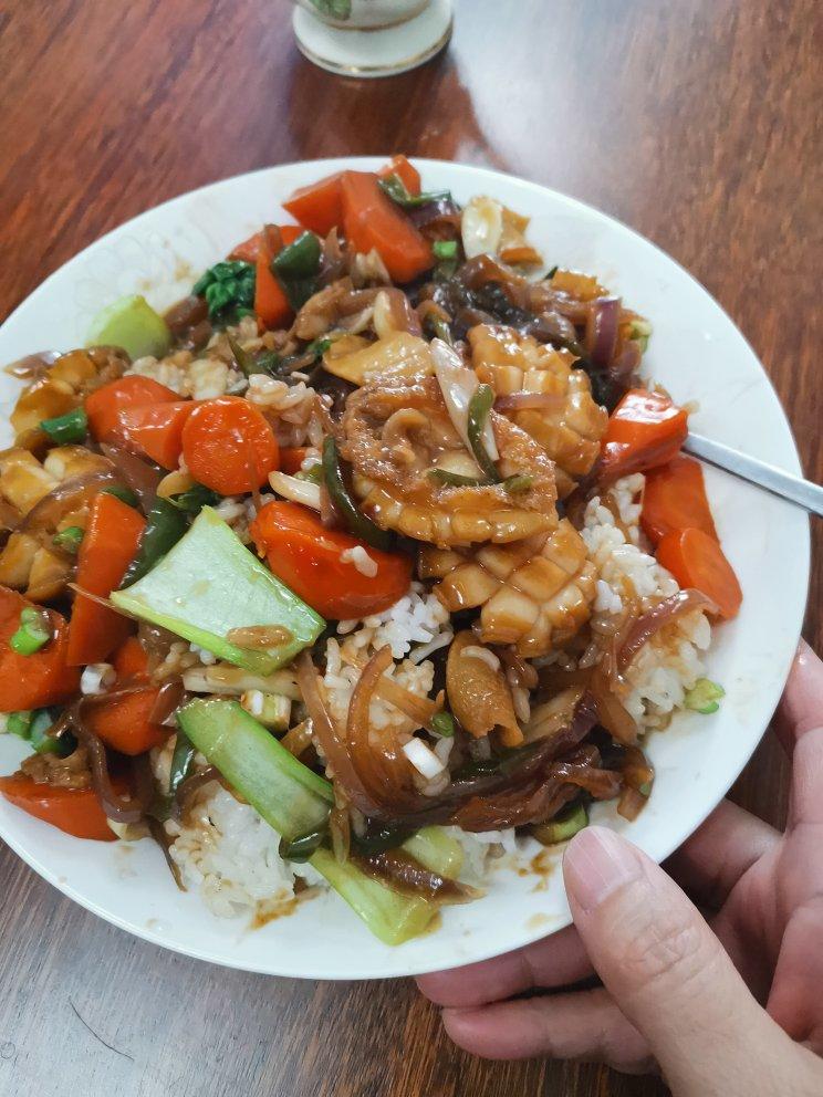 做个听起来很贵的【鲍鱼饭】吃吃吧。