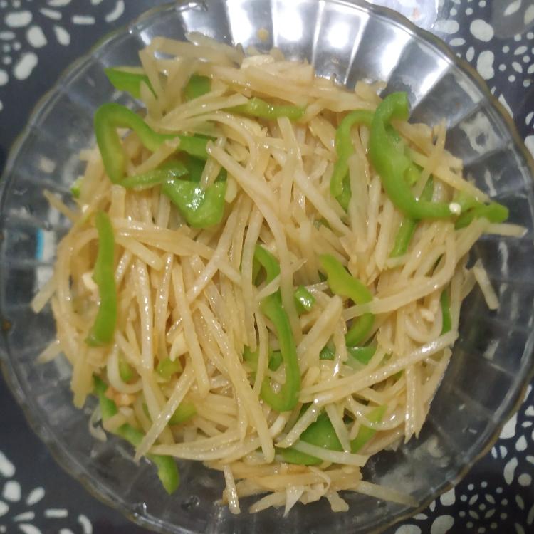 家常快手菜:尖椒土豆丝