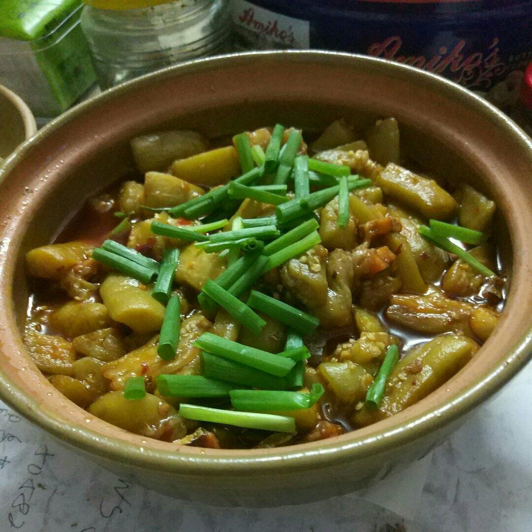咸鱼茄子煲