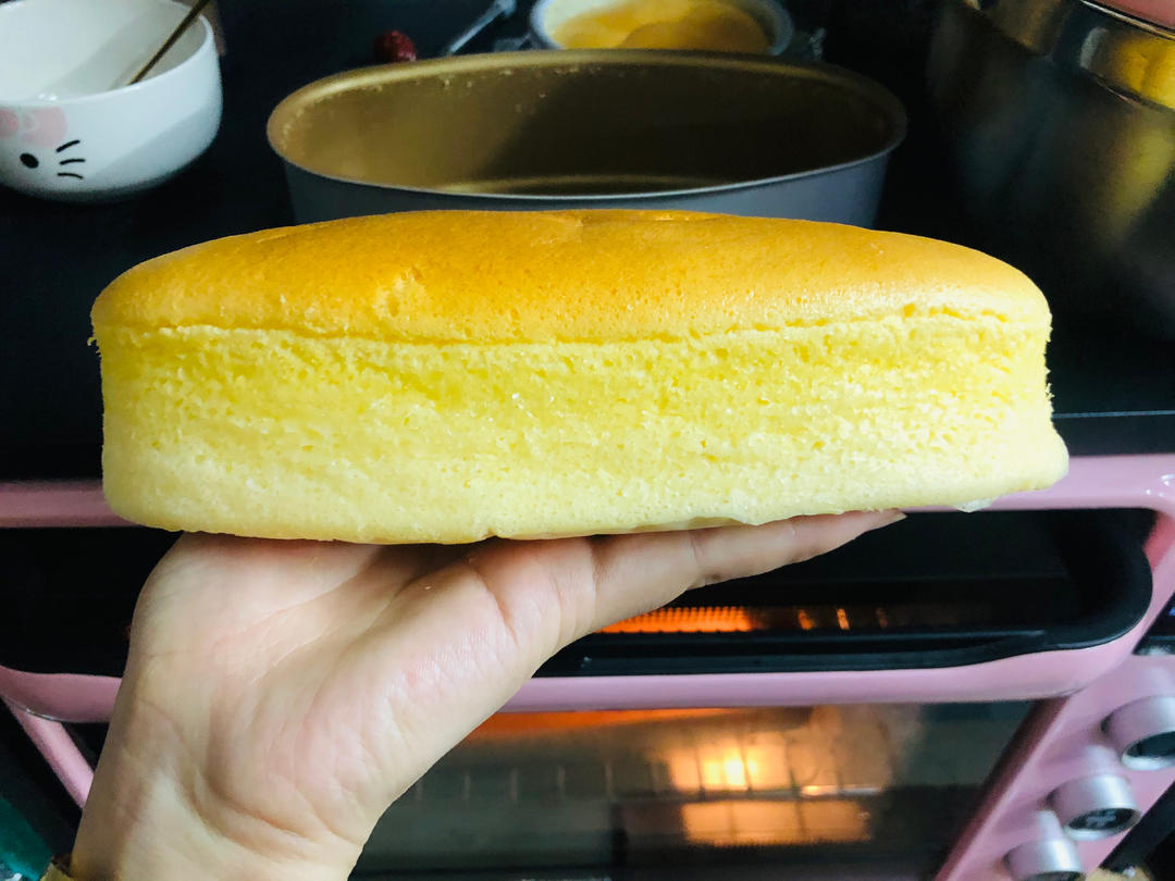 不开裂不回缩不掉皮的酸奶水浴法蛋糕