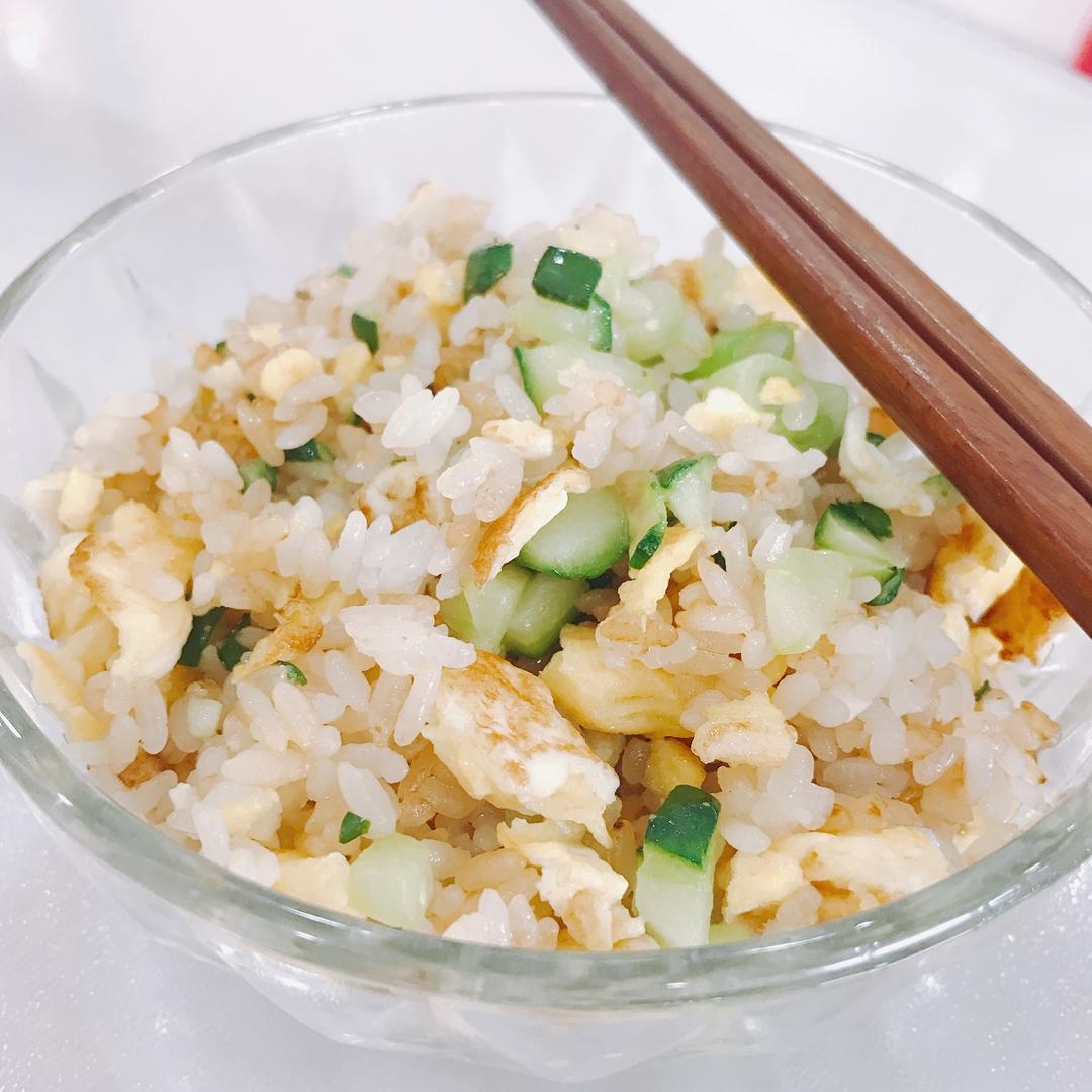 黄瓜蛋炒饭