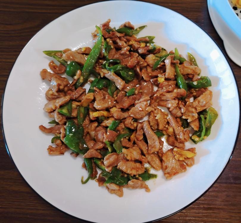青椒炒肉