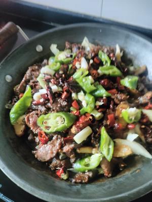 干锅香辣驼鸟肉的做法 步骤4