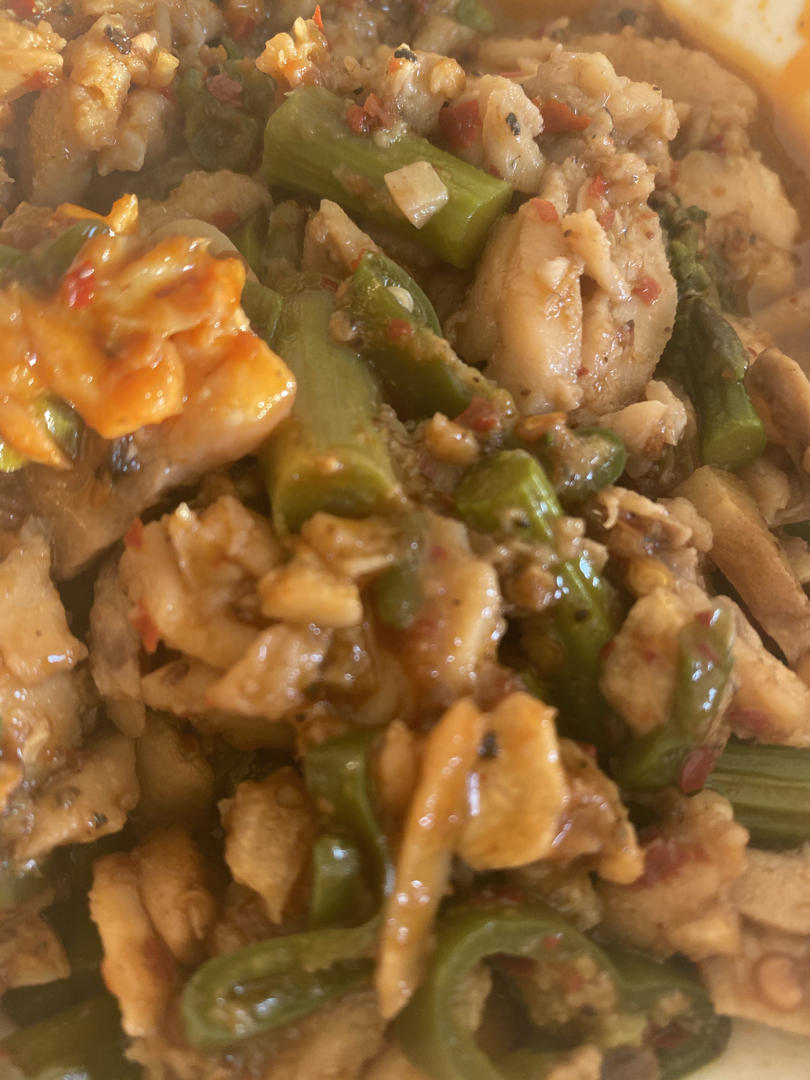 水煮鱼，虽然复杂但是做完了超有成就感！含腌鱼片技巧，酸菜鱼通用