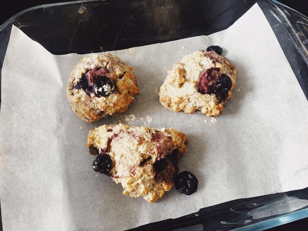 爆浆蓝莓司康Blueberry Explosion Scone