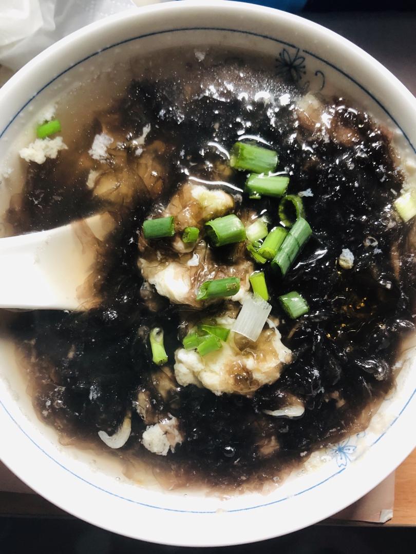 三分钟搞定的虾皮紫菜蛋花汤