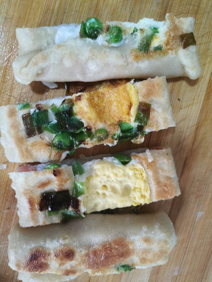 五分钟快手早餐：火腿鸡蛋手抓饼