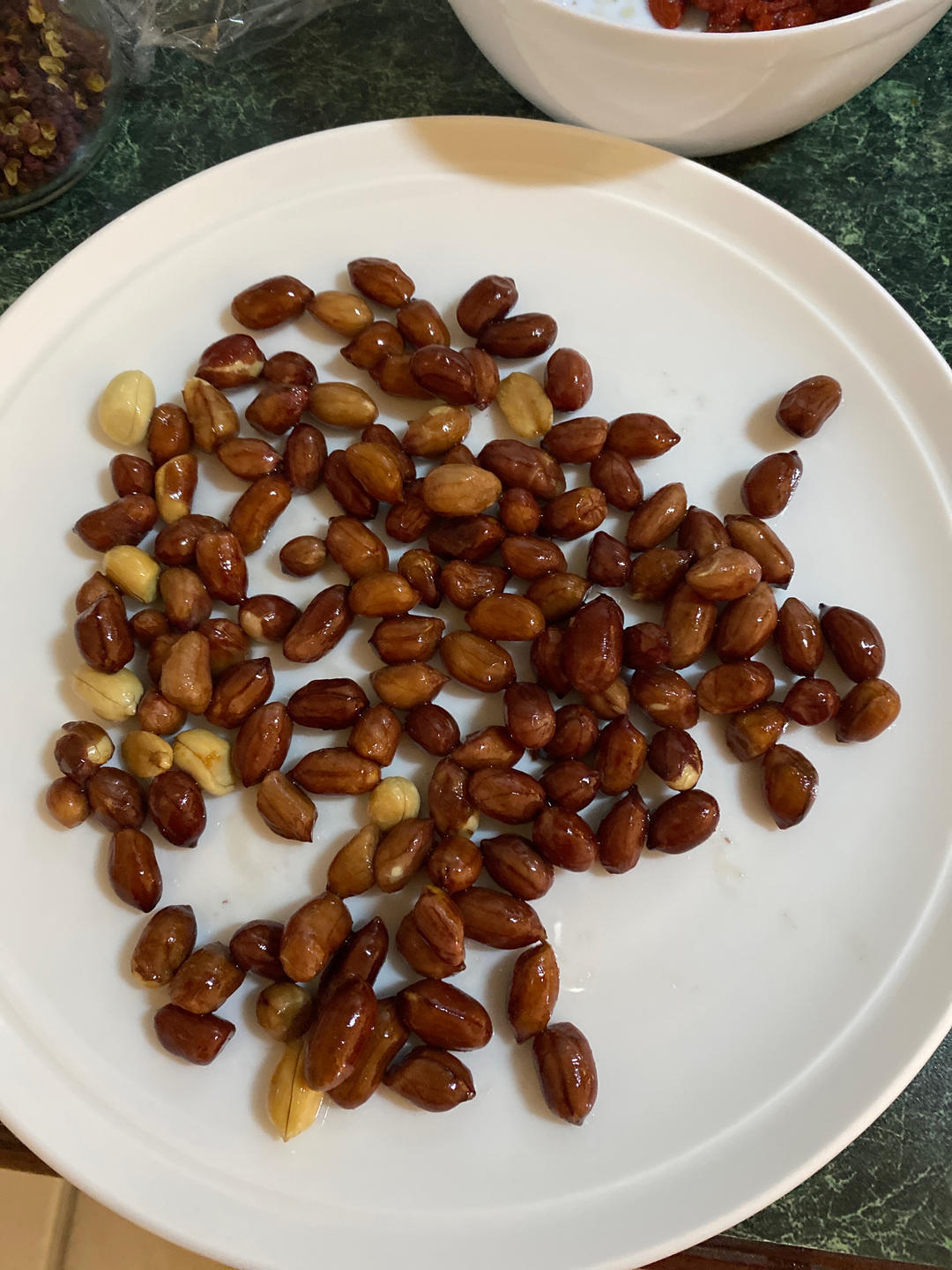 又香又脆不发软的炒花生米