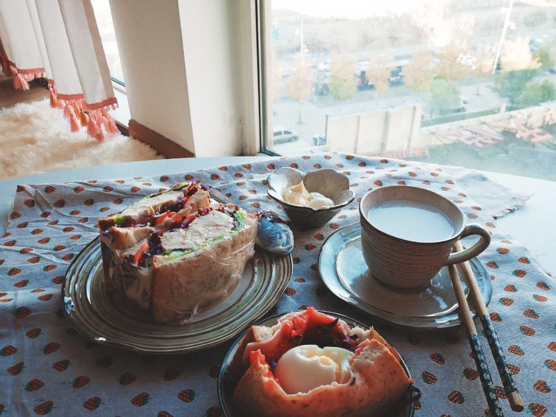 如何做超厚的沼三明治~详细tip！牛油果鸡蛋午餐肉三明治~