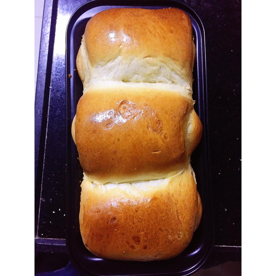 基础面包制作 Basic Bread (Loaf&Roll)