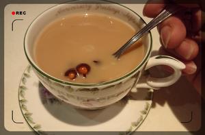 波霸奶茶的做法 步骤2