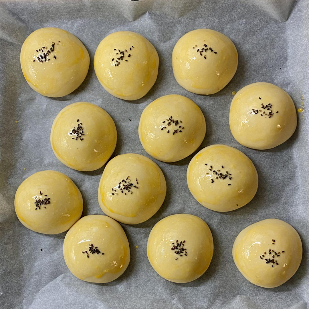 手揉面包详细贴:红豆面包