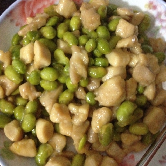 毛豆炒鸡丁