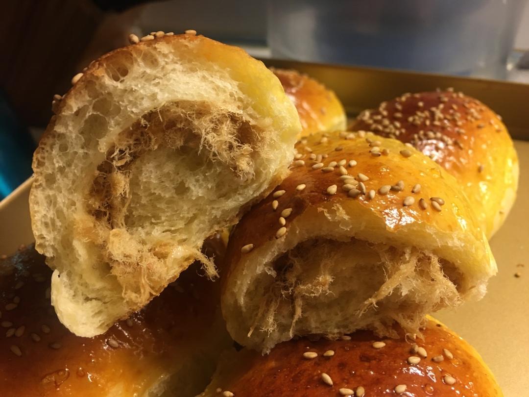 超好吃的肉松面包