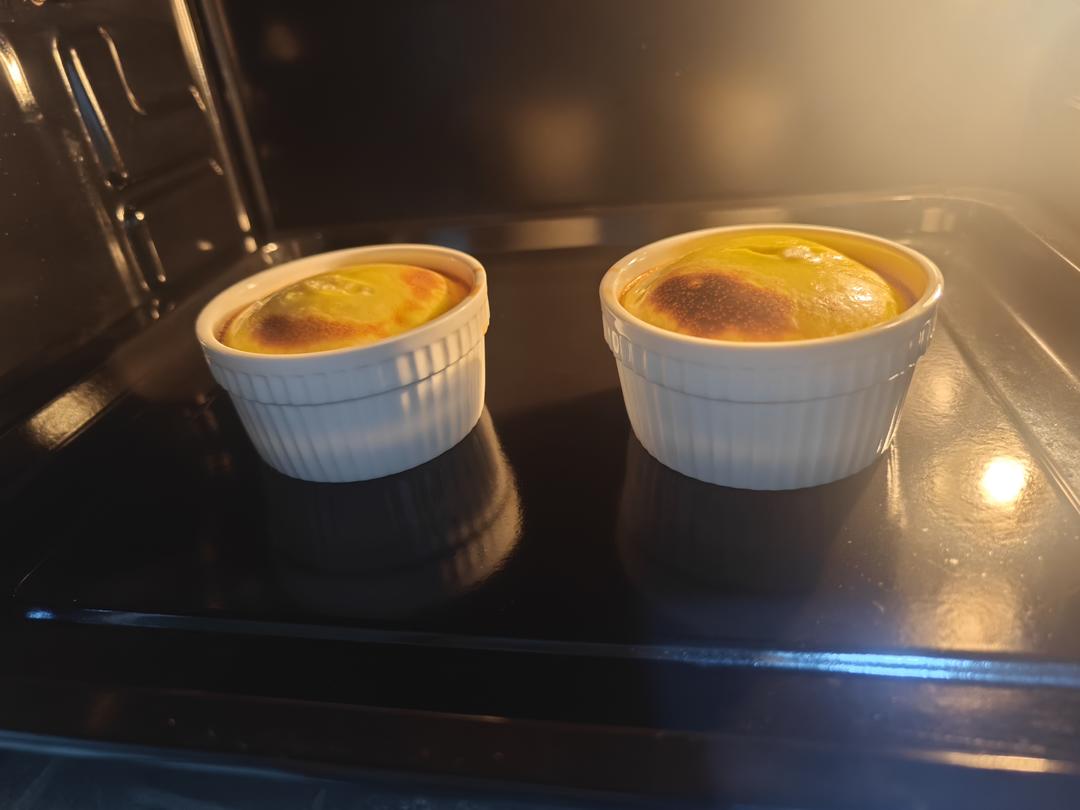 烤牛奶（鸡蛋牛奶布丁）