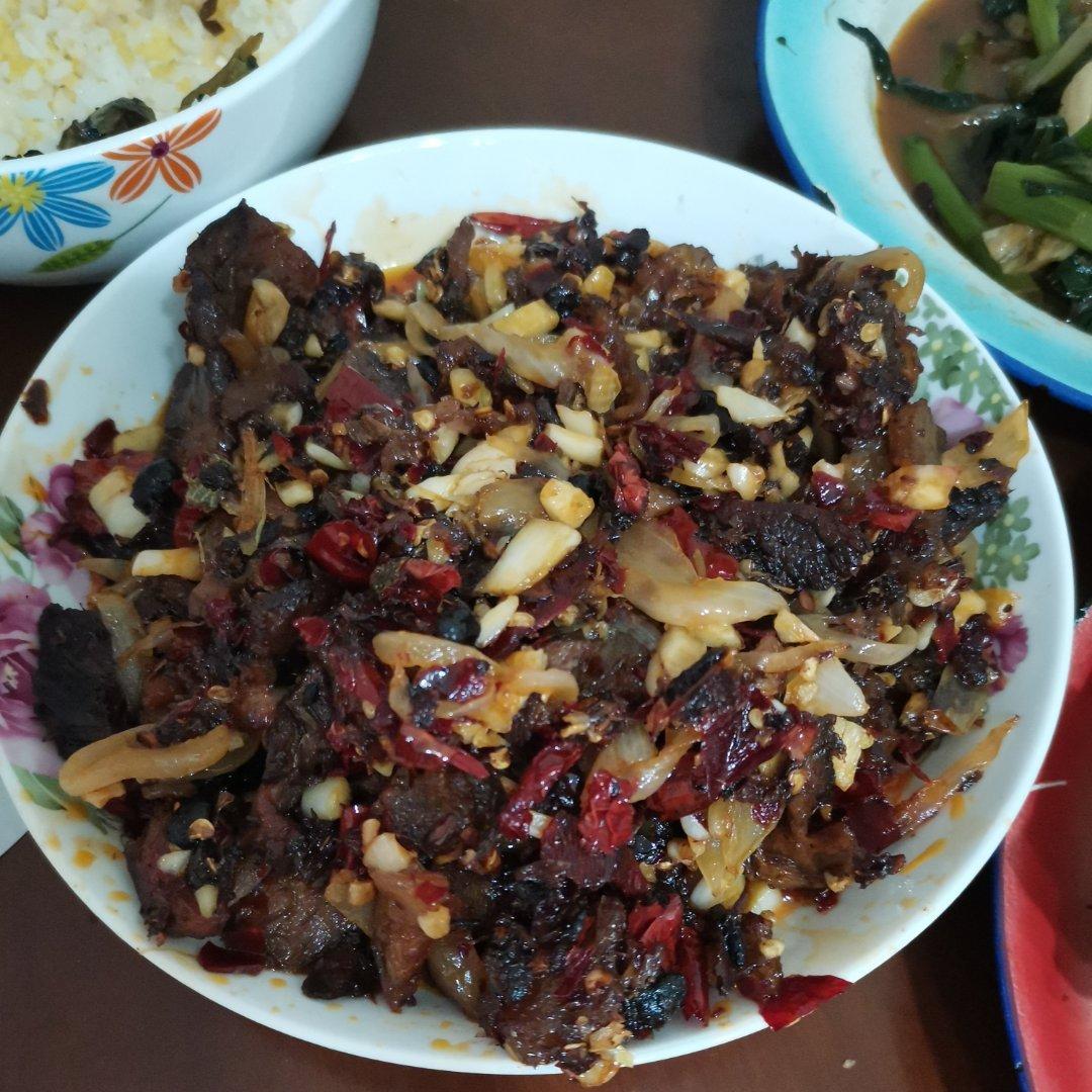 香辣炒牛肉