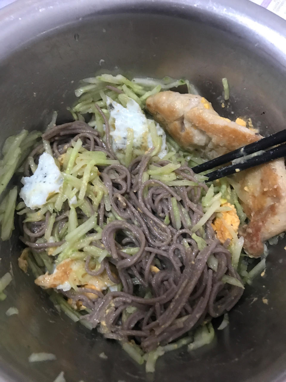 【减脂食谱】坚果酱拌荞麦面