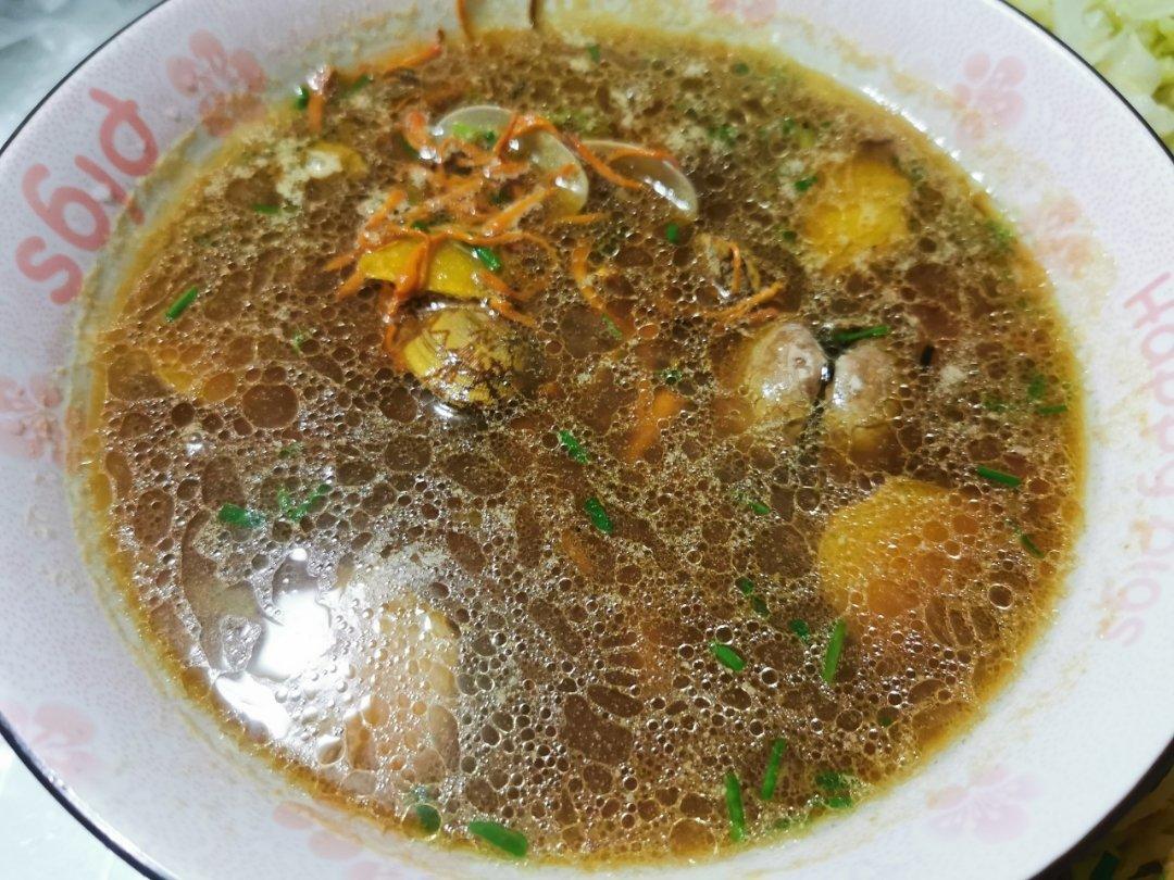 超鲜虫草花蛤蜊汤