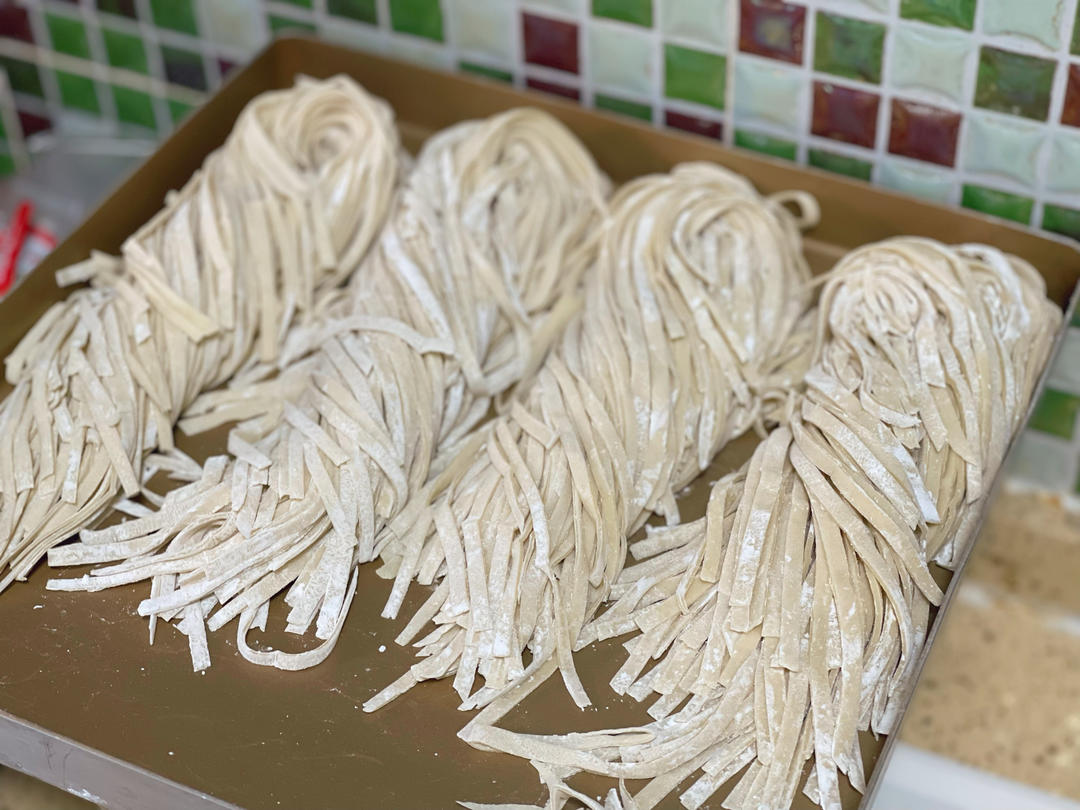 手擀面（碱面）