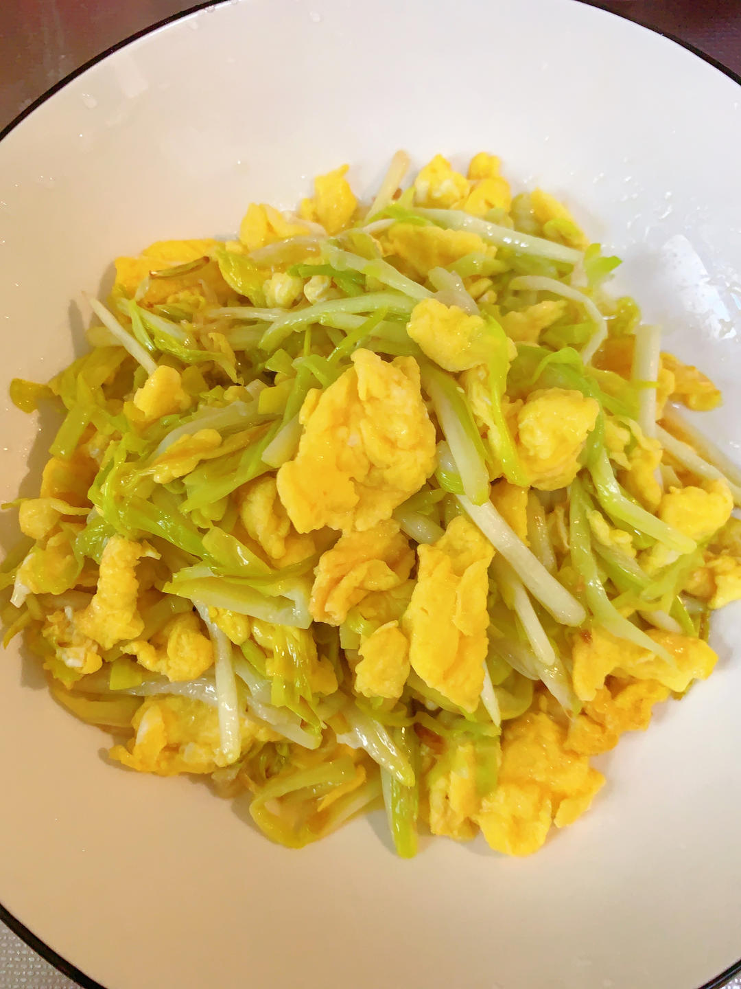 老丁的私房菜－韭黄炒鸡蛋