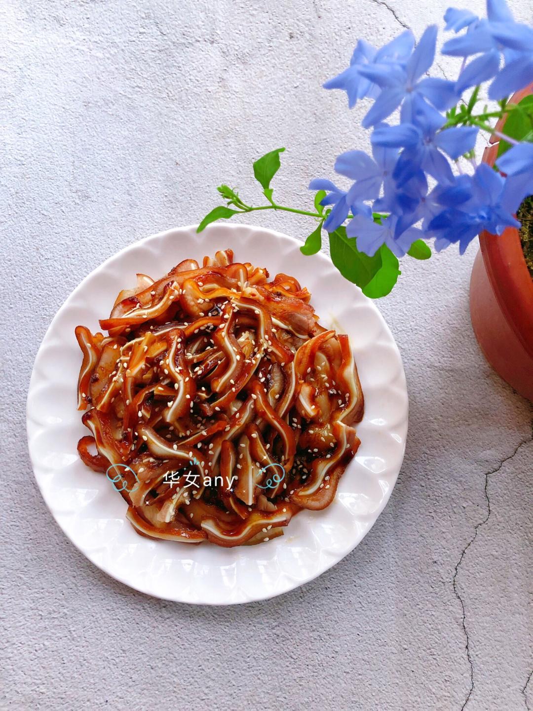 卤猪耳朵的做法