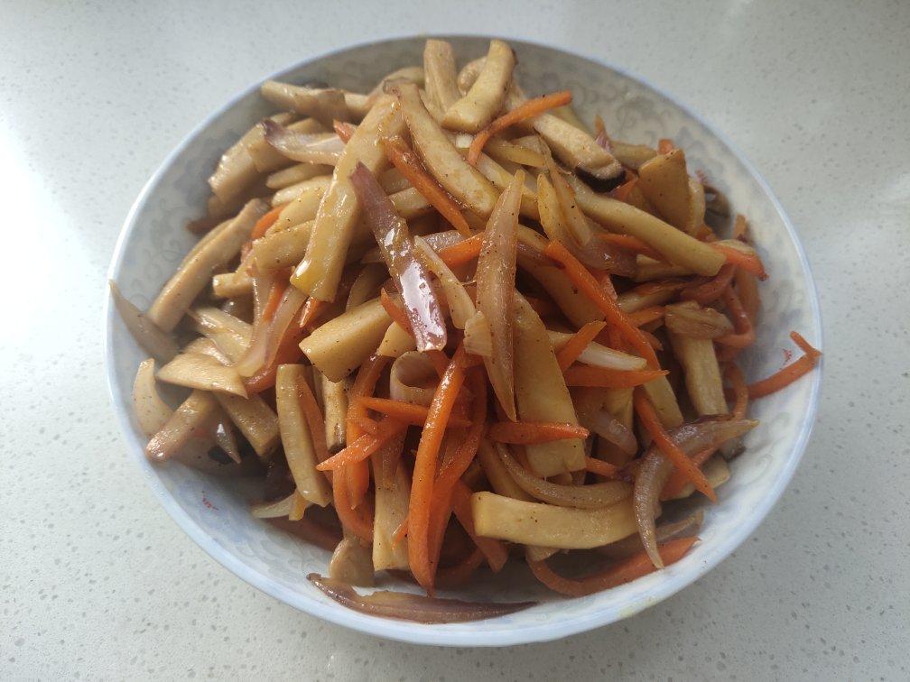 洋葱遇到杏鲍菇