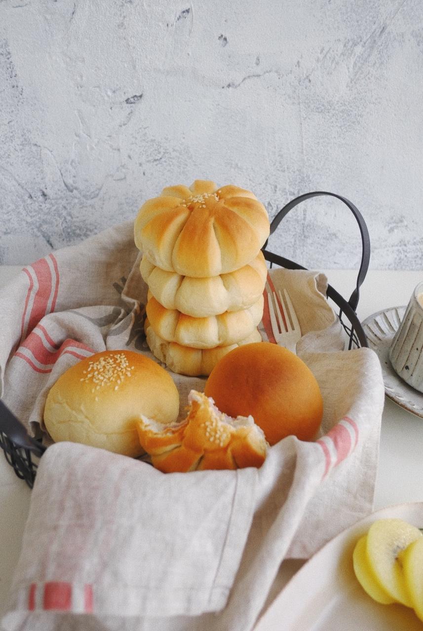 软噗噗的香芋小包