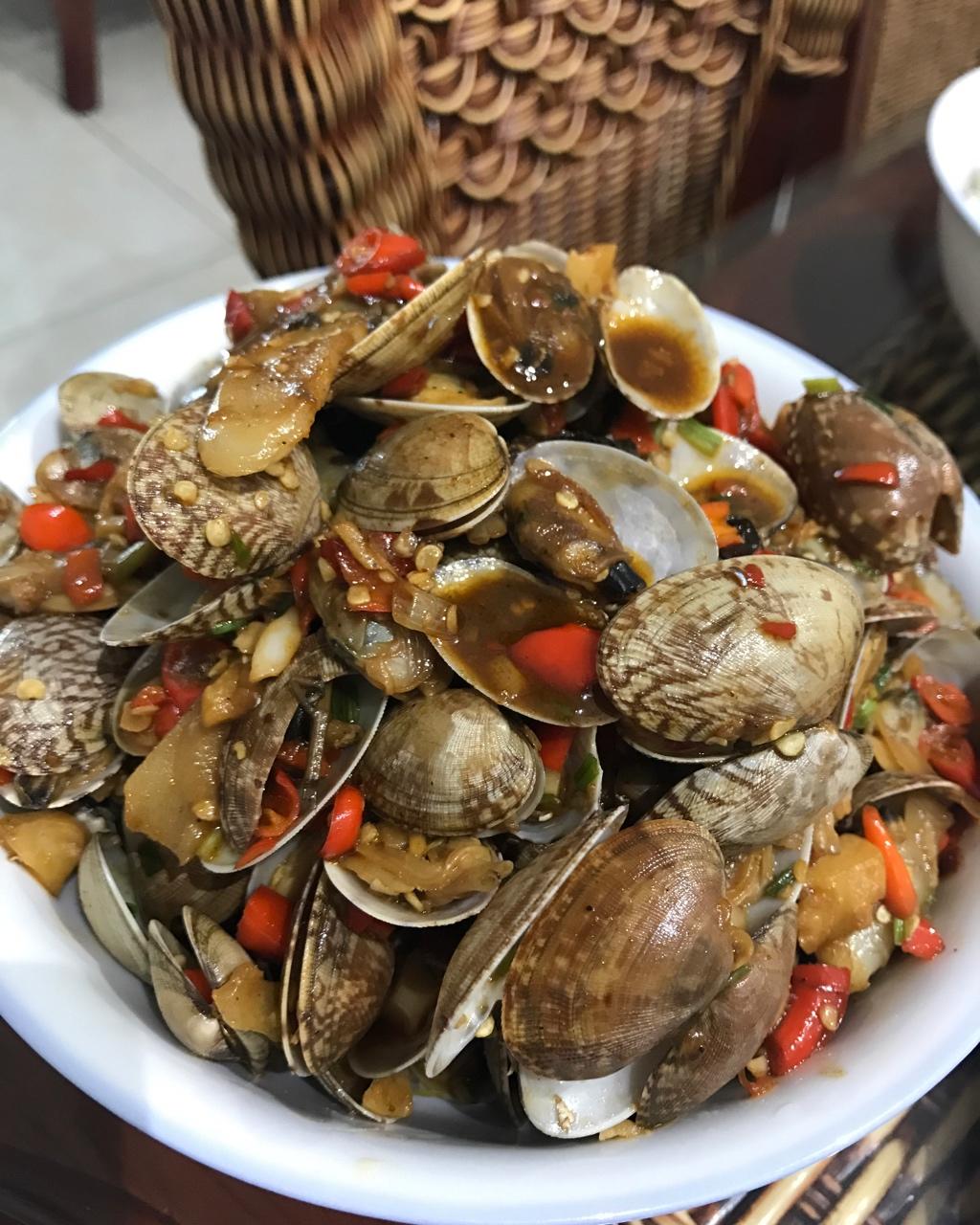 爆炒花甲