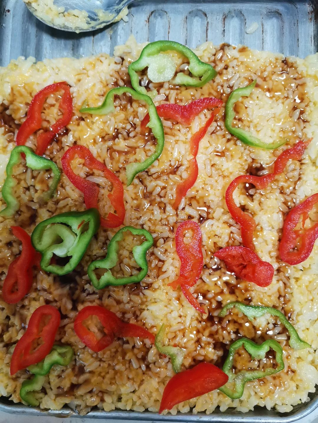 剩米饭披萨