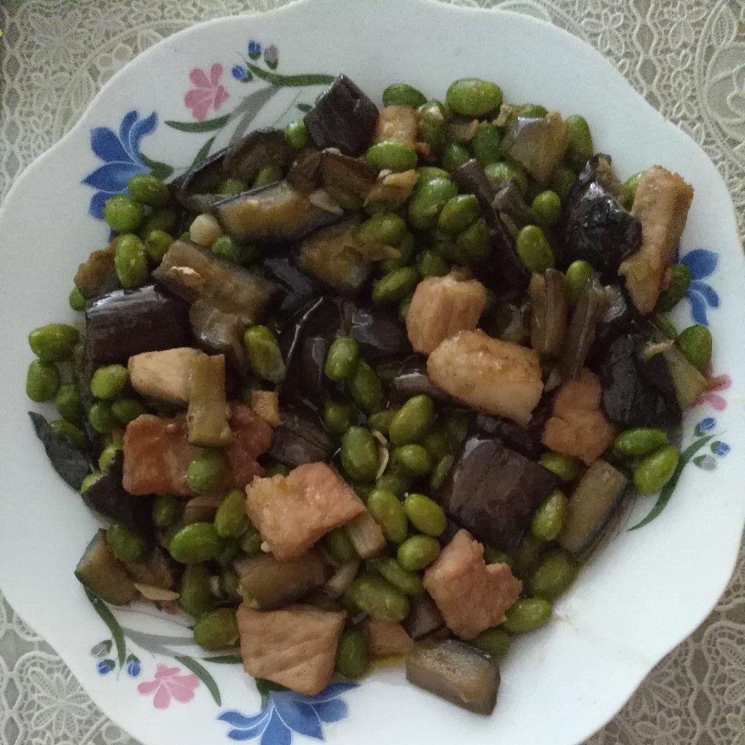 毛豆肉丁炒茄子