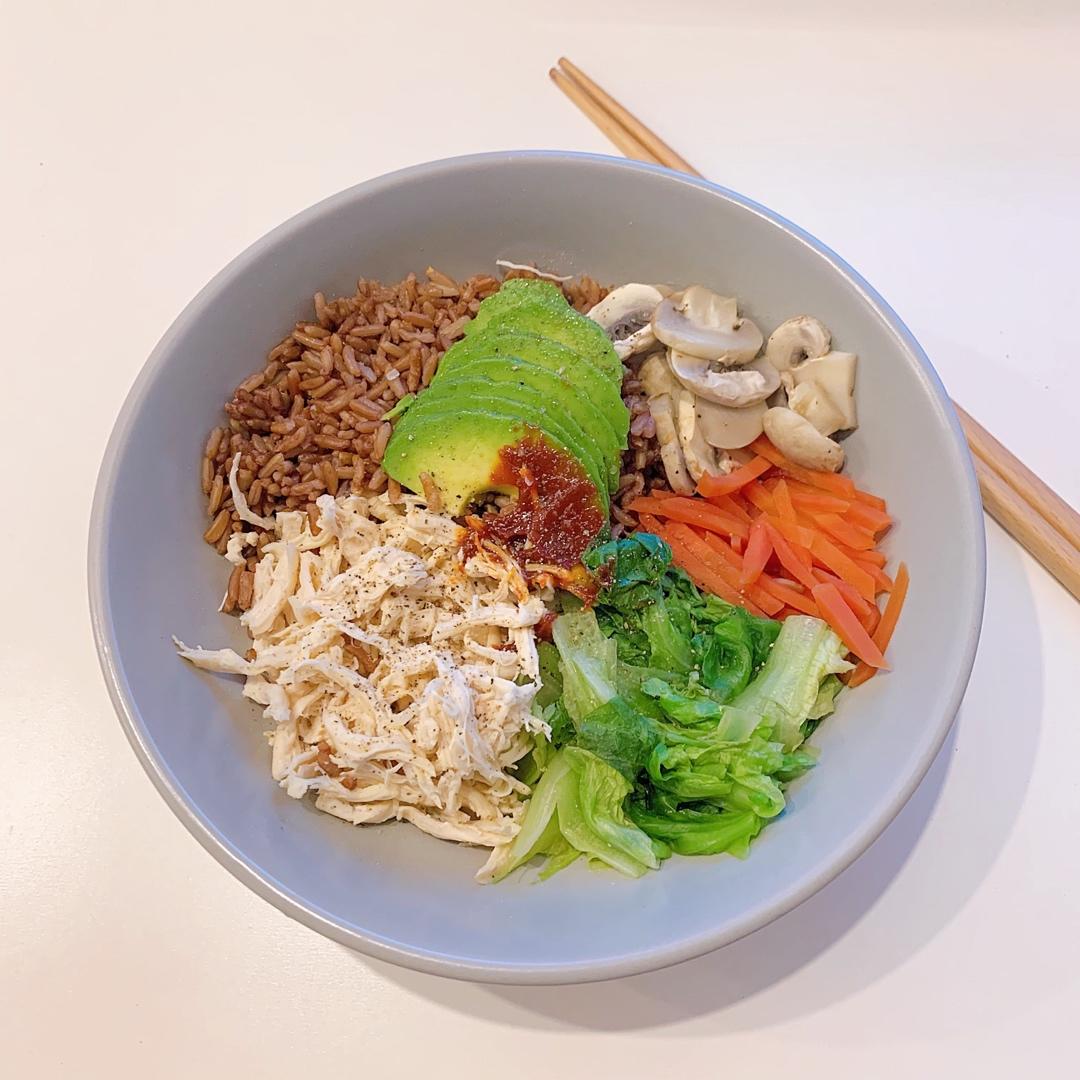 甜辣鸡肉蔬菜拌饭丨健康·三餐