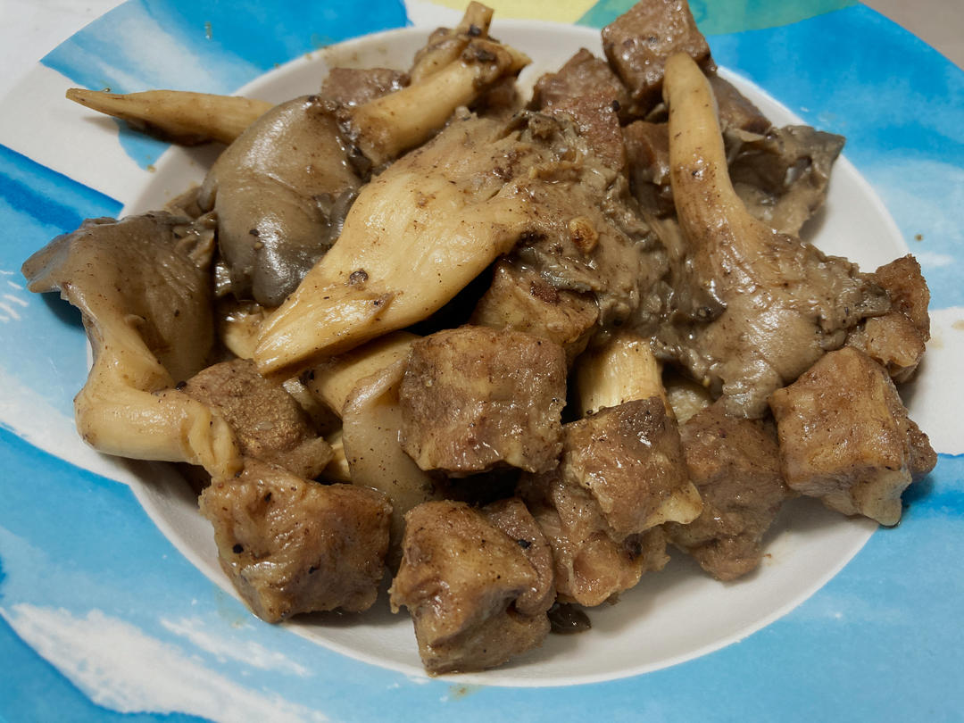 牛肉+蘑菇=独特风