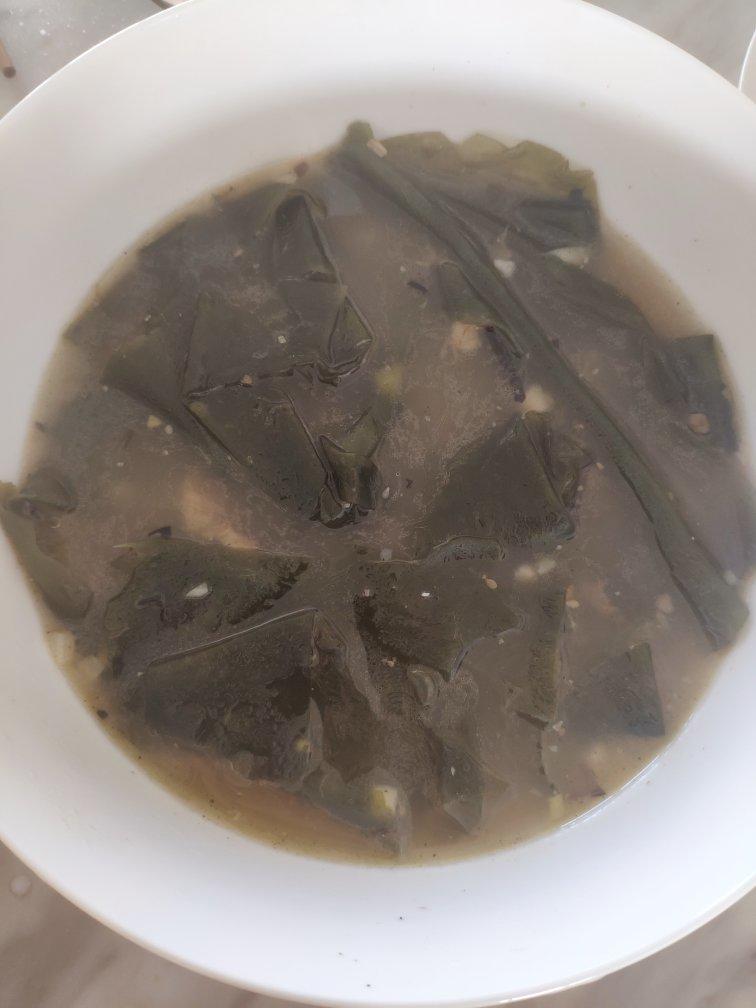 简单好喝的韩式海带汤