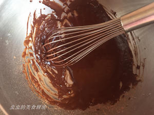 浓郁的草莓巧克力蛋糕的做法 步骤2