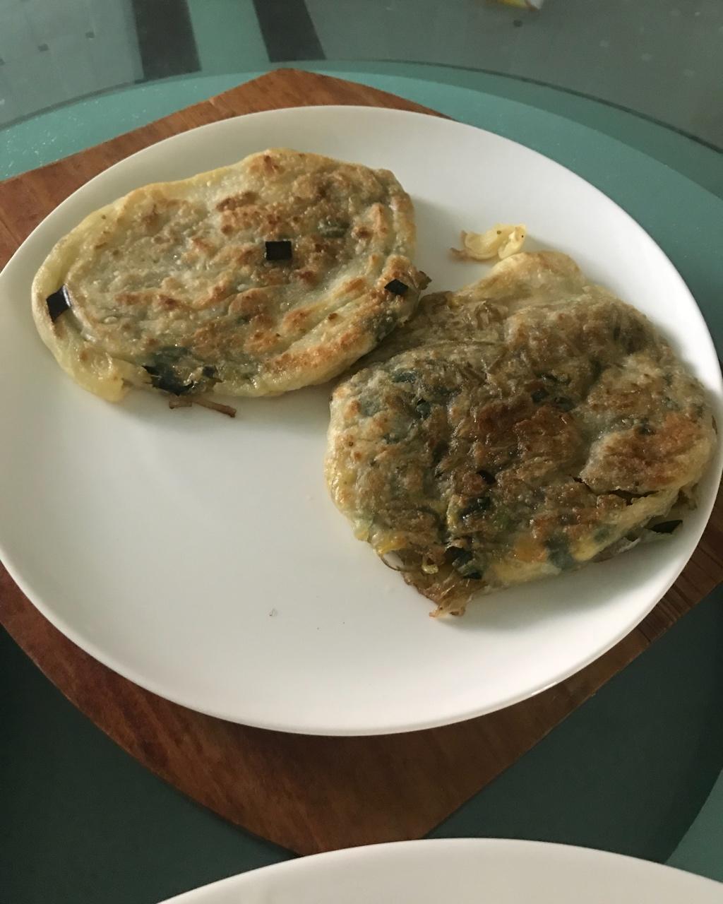皮薄如纸的韭菜馅饼|免揉面法