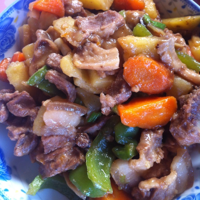 土豆炖排骨