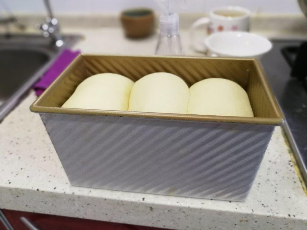 百香果酸奶吐司