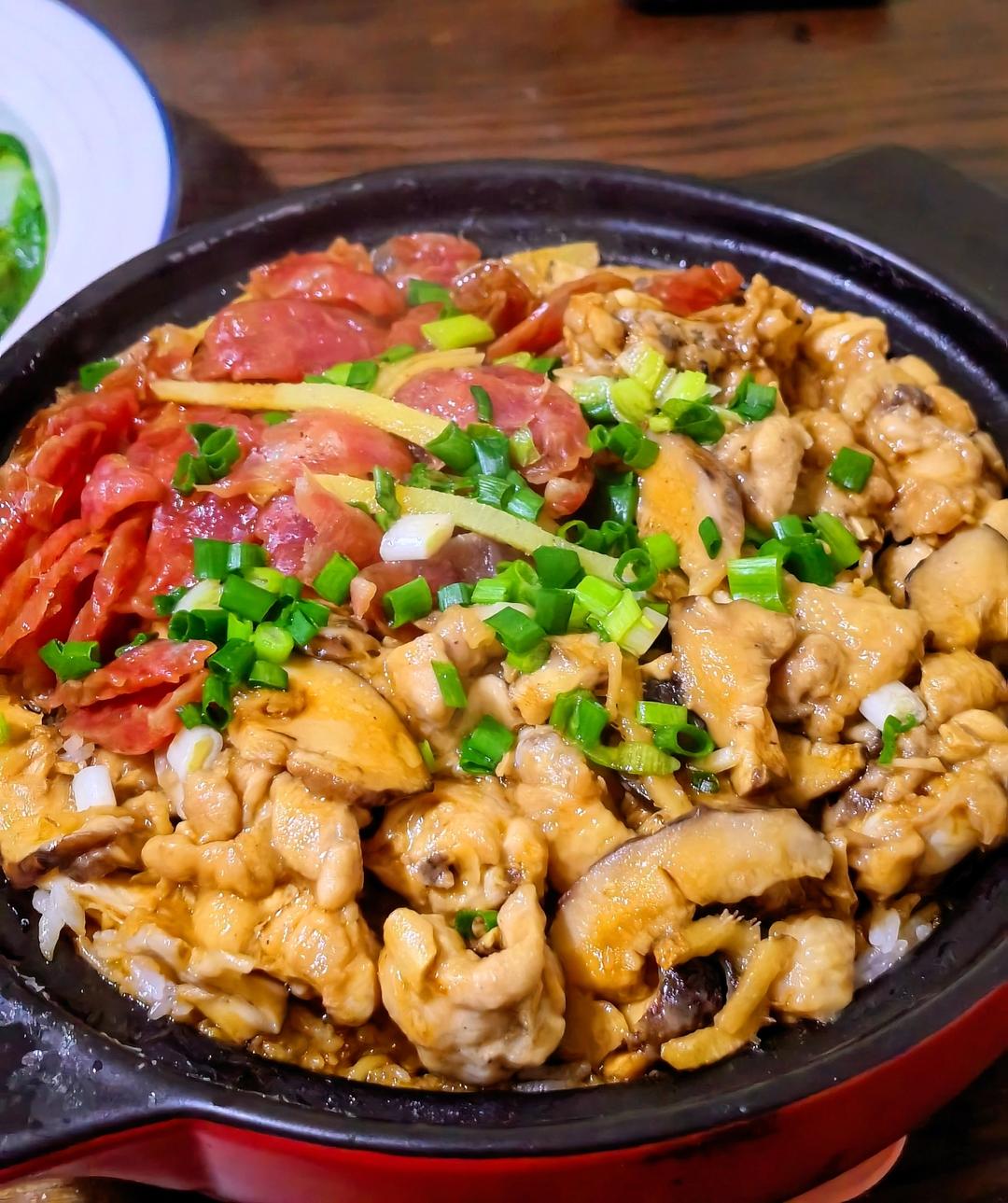 超级好吃的腊味煲仔饭